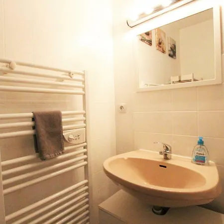 City Center - Saint Eloi - Bookingalsace Appartement